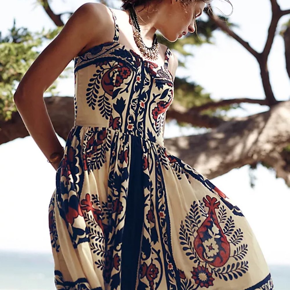 Floral Print Sleeveless Dress